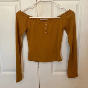 Active USA yellow crop shirt size small long sleeve off the shoulder